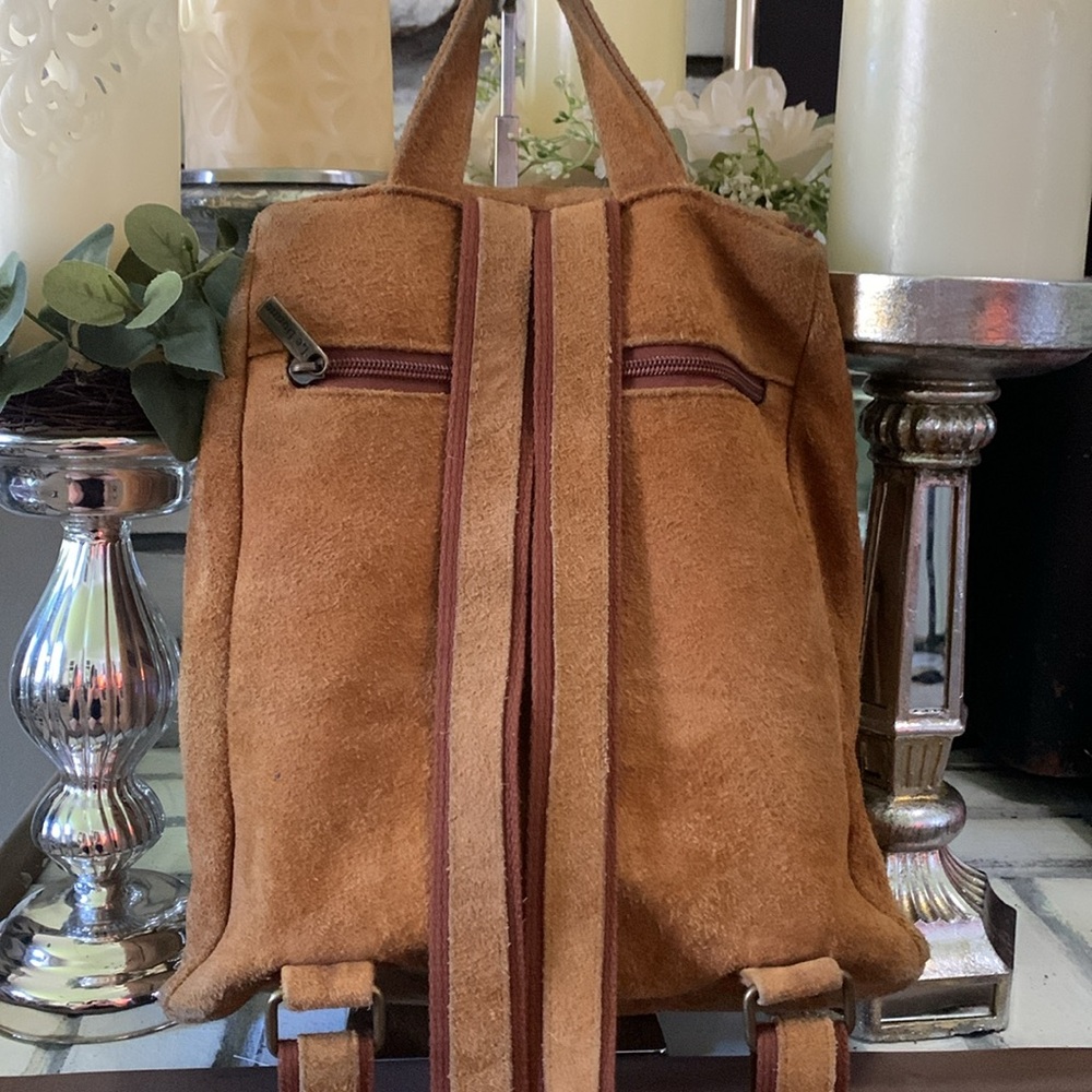 LE DONNE Lafayette Classic Backpack distressed suede tan - Picture 2 of 10